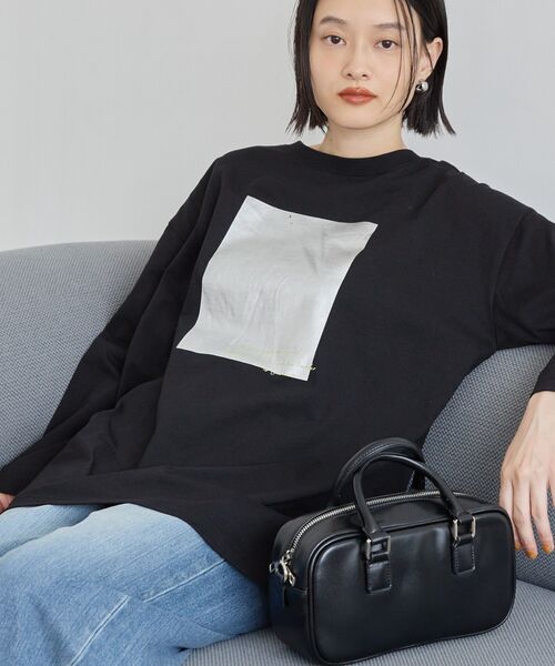 AMERICAN HOLIC(アメリカンホリック)の「ボックス箔プリントロングTシャツ(Tシャツ/カットソー・レディース・オフホワイト/杢グレー/ブラック・FREE)」の1枚目の写真