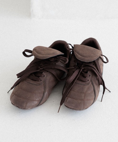 Heather（ヘザー）の「Wリボンフラットスニーカー　587741（スニーカー・レディース・ブラウン/アイボリー・M/L）」の2枚目の写真