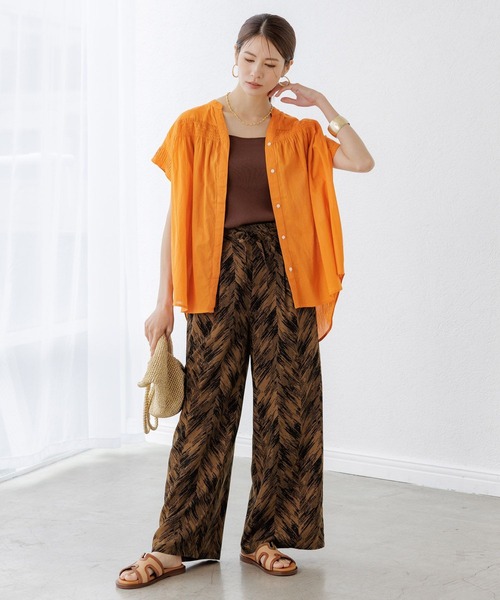 Elura（エルーラ）の「MOHIフラットサンダル《一部店舗限定》/329516（サンダル・レディース・ブラウン/ブラック・LARGE/MEDIUM/SMALL）」の7枚目の写真