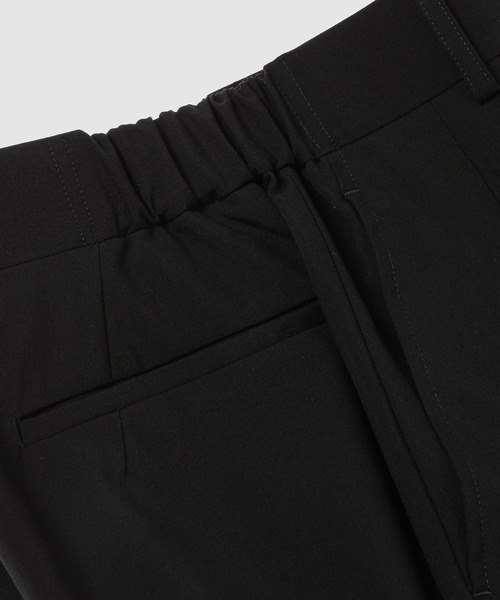 DIGAWEL（ディガウェル）の「In tuck pants（スラックス・メンズ・ネイビー/ブラック/チャコールグレー・2）」の12枚目の写真