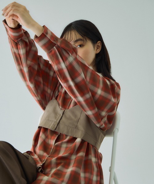 VICKY(ビッキー)の「オンブレーチェックオーバーサイズシャツ≪手洗い可能≫(シャツ/ブラウス・レディース・レッド系その他/ブラック系その他/オレンジ系その他・M)」の5枚目の写真
