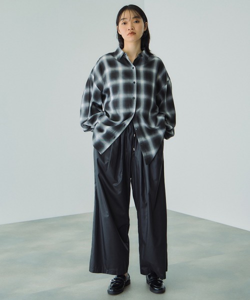 VICKY(ビッキー)の「オンブレーチェックオーバーサイズシャツ≪手洗い可能≫(シャツ/ブラウス・レディース・レッド系その他/ブラック系その他/オレンジ系その他・M)」の22枚目の写真