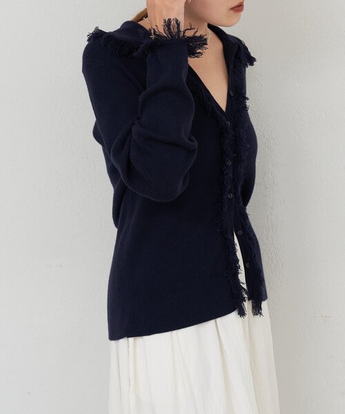 SHENERY（シーナリー）の「フリンジカーディガン（カーディガン/ボレロ・レディース・ネイビー/ベージュ・FREE）」の5枚目の写真