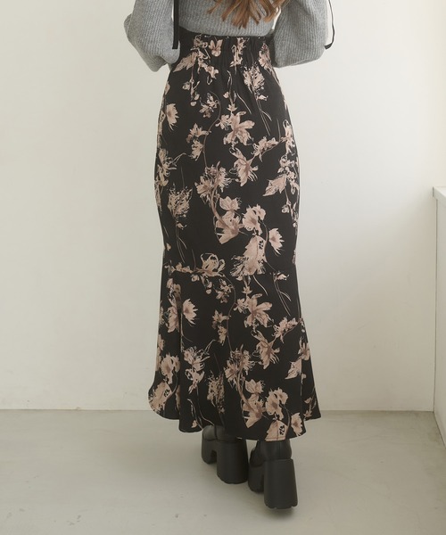 Ambre Neige(アンブルネージュ)の「lace up slit skirt / レースアップスリットスカート(スカート・レディース・ダークブラウン/アイボリー/ブラック・FREE)」の14枚目の写真