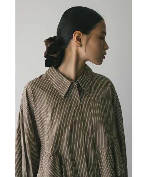 STYLEMIXER（スタイルミキサー）の「ベロアボリュームシュシュ（シュシュ・レディース・ブラック/アイボリー/ブラウン・FREE）」の7枚目の写真