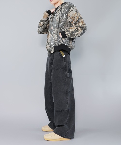 SPINNS（スピンズ）の「ダックバギーパンツ/ダブルニー/ワイドシルエット（その他パンツ・メンズ・ブラック系その他/ブラック/キャメル・L/M）」の5枚目の写真