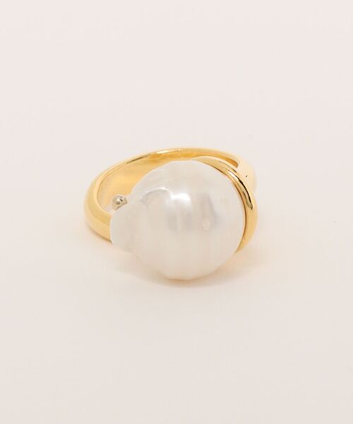 anuke(アンヌーク)の「anuke Baroque Pearl Ring(リング・レディース・シルバー/ゴールド・FREE)」の5枚目の写真
