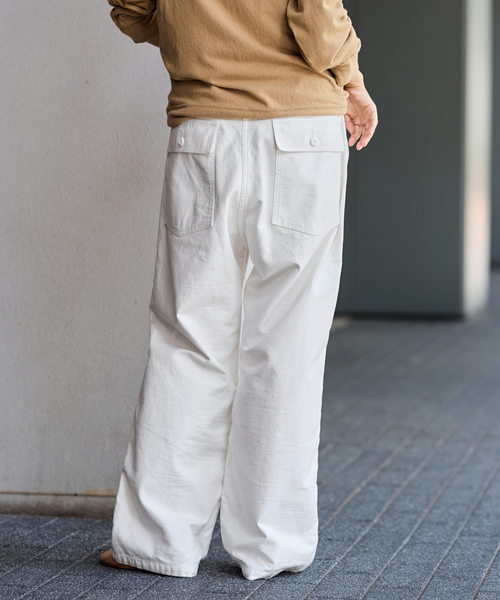 FRAMeWORK（フレームワーク）の「≪追加≫ミリタリースラブバックサテンベイカーパンツ 2（カーゴパンツ・レディース・ホワイト/オリーブ・36/38/40）」の18枚目の写真