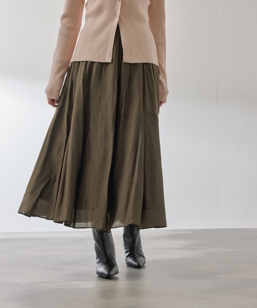 QUEENS COURT（クイーンズコート）の「シルキーローンウエストプリーツスカート≪手洗い可能≫（スカート・レディース・ブラック/ピンク/ブラウン/ダークグレー・M）」の3枚目の写真