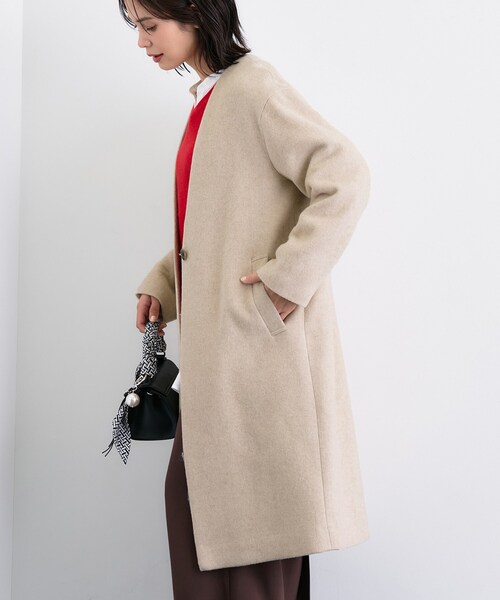 INDIVI（インディヴィ）の「【軽量／ウール混】ライトフォルム ロングコート（ノーカラーコート・レディース・ライトグレー系8/グレー系その他7/ベージュ系9・05/13/15 /36/38/40/03）」の16枚目の写真