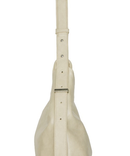 Ameri(アメリ)の「UND PARTS ACCENT ONE HANDLE BAG(ハンドバッグ・レディース・ブラック/アイボリー/ブラウン・FREE)」の12枚目の写真