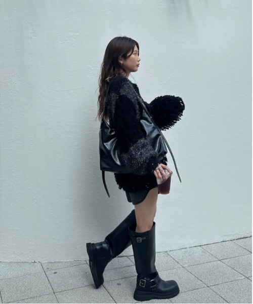 Ameri(アメリ)の「UND PARTS ACCENT ONE HANDLE BAG(ハンドバッグ・レディース・ブラック/アイボリー/ブラウン・FREE)」の18枚目の写真