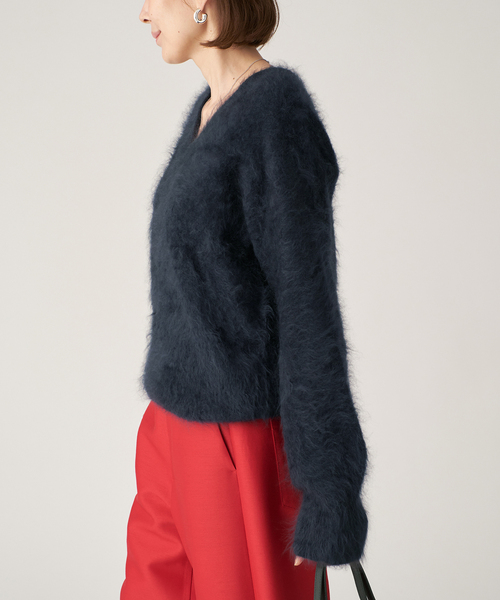 enrica(エンリカ)の「ENRICA エンリカ Vネックプルオーバー 1-tone KNIT241(ニット/セーター・レディース・ネイビー/イエロー・FREE)」の3枚目の写真