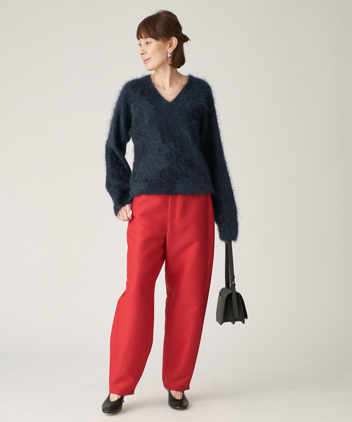 enrica(エンリカ)の「ENRICA エンリカ Vネックプルオーバー 1-tone KNIT241(ニット/セーター・レディース・ネイビー/イエロー・FREE)」の8枚目の写真