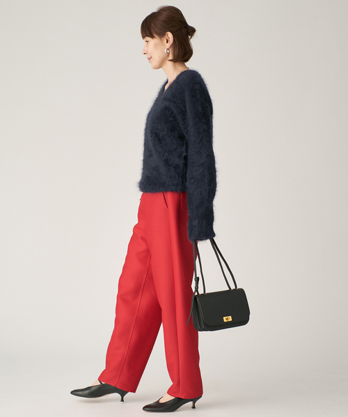 enrica(エンリカ)の「ENRICA エンリカ Vネックプルオーバー 1-tone KNIT241(ニット/セーター・レディース・ネイビー/イエロー・FREE)」の9枚目の写真