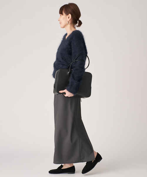 enrica(エンリカ)の「ENRICA エンリカ Vネックプルオーバー 1-tone KNIT241(ニット/セーター・レディース・ネイビー/イエロー・FREE)」の13枚目の写真