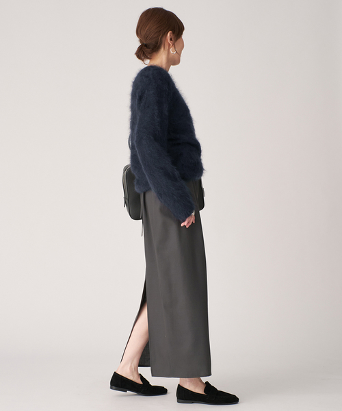 enrica(エンリカ)の「ENRICA エンリカ Vネックプルオーバー 1-tone KNIT241(ニット/セーター・レディース・ネイビー/イエロー・FREE)」の15枚目の写真