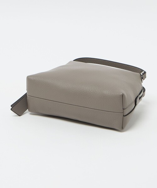GIANNI CHIARINI(ジャンニ キアリーニ)の「<GIANNI CHIARINI>ALIFA S2 バッグ 25FW(ショルダーバッグ・レディース・ダークグレー/グレー系/ライトグレー/ワイン・FREE)」の18枚目の写真