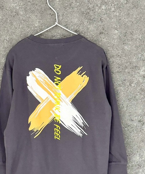 THE CASUAL（カジュアル）の「グラフィックプリント　オーバーサイズ　ロンT（Tシャツ/カットソー・キッズ・チャコール/パープル/ホワイト系その他/ブラック/ブラック系その他2/杢グレー/オフホワイト/ブラック系その他/ダークグリーン・110cm/120cm/130cm/140cm/150cm/160cm）」の8枚目の写真