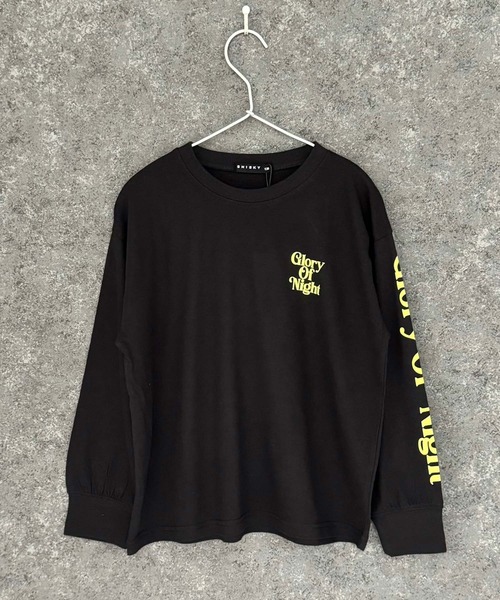 THE CASUAL（カジュアル）の「グラフィックプリント　オーバーサイズ　ロンT（Tシャツ/カットソー・キッズ・チャコール/パープル/ホワイト系その他/ブラック/ブラック系その他2/杢グレー/オフホワイト/ブラック系その他/ダークグリーン・110cm/120cm/130cm/140cm/150cm/160cm）」の16枚目の写真