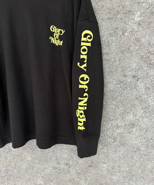 THE CASUAL（カジュアル）の「グラフィックプリント　オーバーサイズ　ロンT（Tシャツ/カットソー・キッズ・チャコール/パープル/ホワイト系その他/ブラック/ブラック系その他2/杢グレー/オフホワイト/ブラック系その他/ダークグリーン・110cm/120cm/130cm/140cm/150cm/160cm）」の17枚目の写真