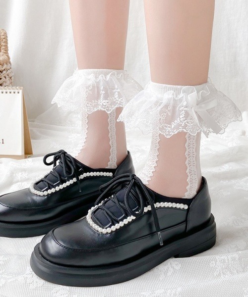 Fun & Daily(ファンアンドデイリー)の「F&D : アンクルレースシアーソックス(ソックス/靴下・レディース・ブラック/ホワイト・FREE)」の3枚目の写真