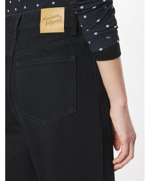 Maison Kitsune（メゾンキツネ）の「STRAIGHT JEANS（デニムパンツ・レディース・ブラック・25/26/27）」の6枚目の写真