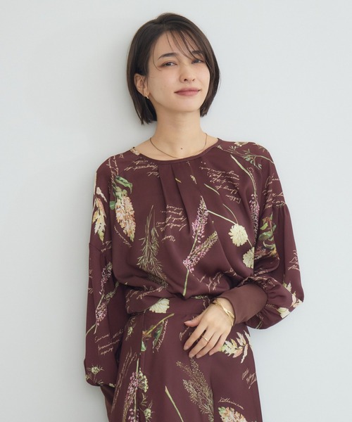 KATHARINE ROSS(キャサリンロス)の「【KATHARINE ROSS】秋の花プリントブラウス(シャツ/ブラウス・レディース・ブラウン/ベージュ・FREE)」の2枚目の写真