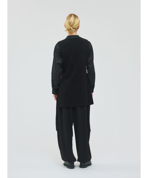 mizuiroind（ミズイロインド）の「mizuiro ind サイドスリットリブベスト（ベスト・レディース・チャコールグレー/ブラック/アイボリー・FREE）」の14枚目の写真