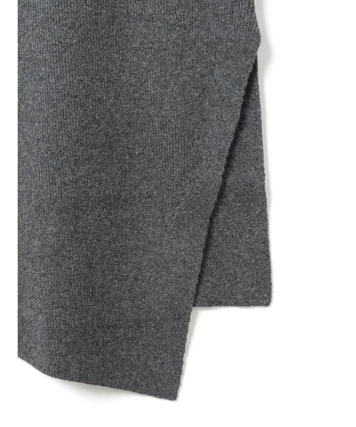 mizuiroind（ミズイロインド）の「mizuiro ind サイドスリットリブベスト（ベスト・レディース・チャコールグレー/ブラック/アイボリー・FREE）」の17枚目の写真