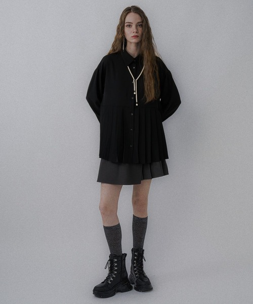 HARE(ハレ)の「ソデレイヤープリーツシャツ(HARE)(シャツ/ブラウス・レディース・ブラック/ホワイト・FREE)」の6枚目の写真