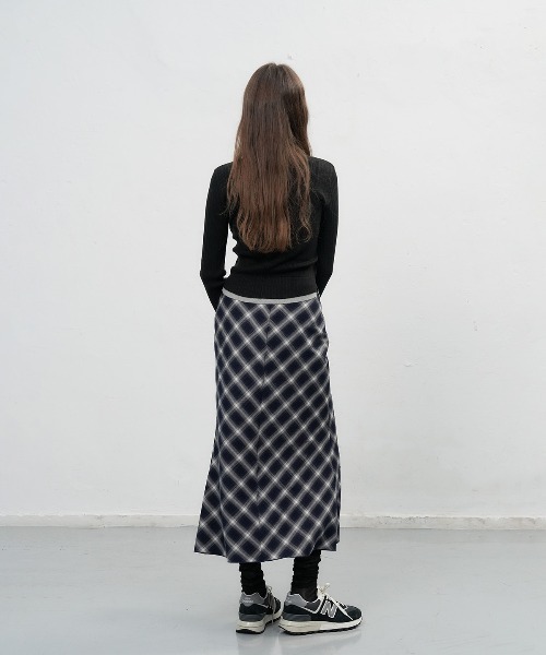 GENERAL IDEA（ジェネラルアイデア）の「double layered long sleeve knit ダブルレイヤードロングスリーブニット（ニット/セーター・レディース・アイボリー/ブラック/チャコール・M/S/L）」の17枚目の写真