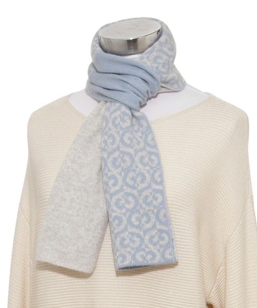 MOONBAT(ムーンバット)の「mila schon カシミヤ リバーシブル ジャカードプチマフラー(マフラー・レディース・グレー/サックスブルー・FREE)」の9枚目の写真