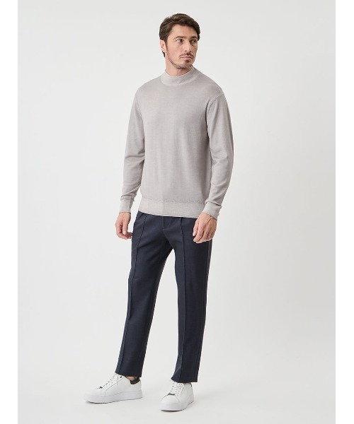 AOURE(アウール)の「NEVE モックネック(ニット/セーター・メンズ・ブルー/グレー/イエロー/ライトグレー・LARGE/MEDIUM/SMALL/X-LARGE)」の8枚目の写真