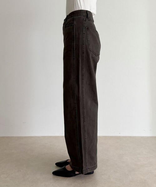 fredy emue(フレディエミュ)の「コットンツイルストレートパンツ(その他パンツ・レディース・ブラウン系その他/ブラウン/チャコールグレー・38/36)」の12枚目の写真