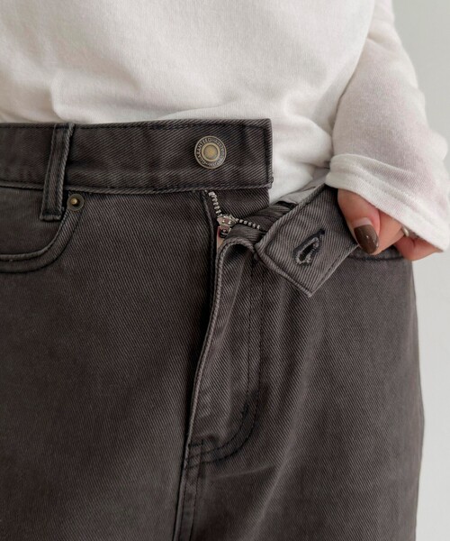 fredy emue(フレディエミュ)の「コットンツイルストレートパンツ(その他パンツ・レディース・ブラウン系その他/ブラウン/チャコールグレー・38/36)」の18枚目の写真