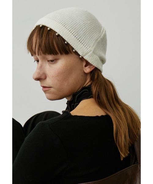 uyu.（ウユ）の「パール付きリブニットビーニー（ニットキャップ/ビーニー・レディース・ブラック/グレー/アイボリー・FREE）」の5枚目の写真