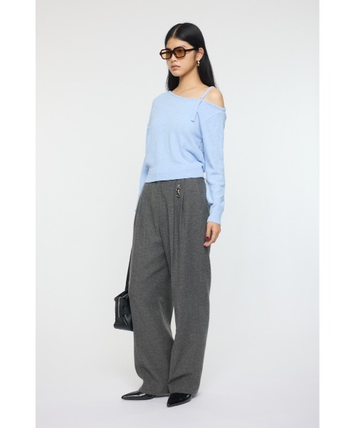 MOUSSY(マウジー)の「BUTTON STRAP O/S トップス(ニット/セーター・レディース・杢グレー/アイボリー/ブラック/ライトブルー・FREE)」の14枚目の写真