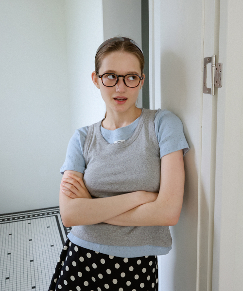 LETERIE(レテリー)の「BASIC FLOWER SLEEVELESS_GREY(Tシャツ/カットソー・レディース・グレー・FREE)」の2枚目の写真