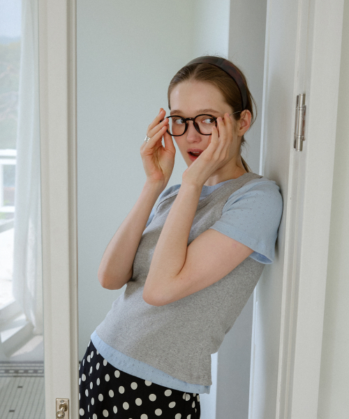 LETERIE(レテリー)の「BASIC FLOWER SLEEVELESS_GREY(Tシャツ/カットソー・レディース・グレー・FREE)」の3枚目の写真