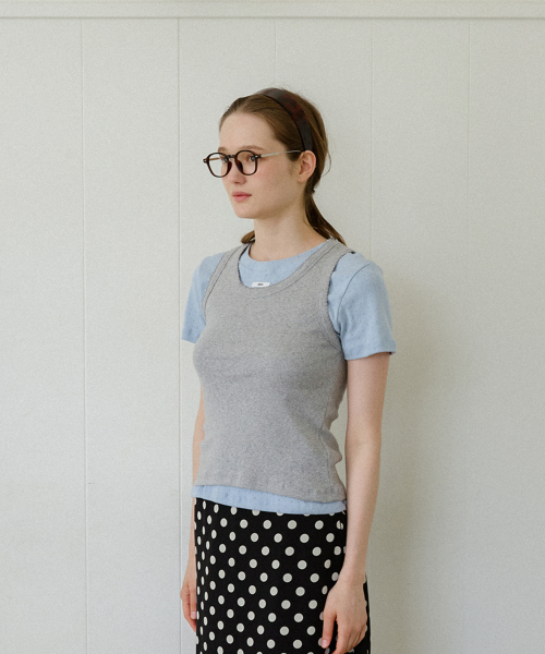 LETERIE(レテリー)の「BASIC FLOWER SLEEVELESS_GREY(Tシャツ/カットソー・レディース・グレー・FREE)」の5枚目の写真