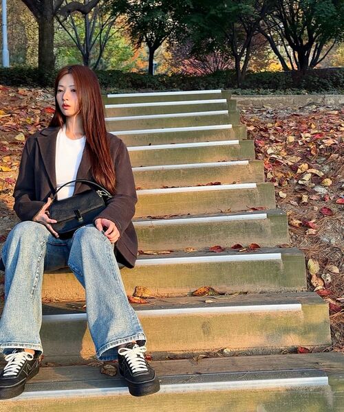 MUSINSA STANDARD WOMAN（ムシンサスタンダードウーマン）の「[クールタンダード] ウィメンズ ベーシック クルーネック Tシャツ [スカイブルー]（Tシャツ/カットソー・レディース・その他・X-SMALL/SMALL/LARGE/MEDIUM/X-LARGE）」の7枚目の写真