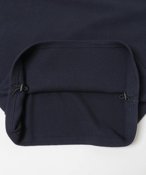 URBAN RESEARCH(アーバンリサーチ)の「『UR TECH』Wide Dad Dad TECH ポロプルオーバー(ポロシャツ・メンズ・ネイビー/チャコールグレー・2/1)」の11枚目の写真