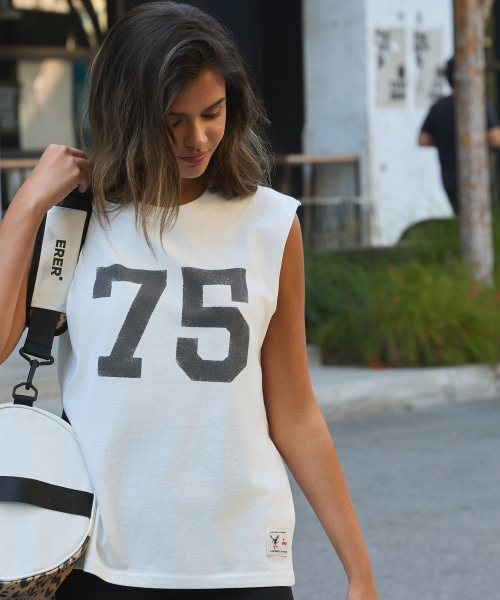 ERER(エルエル)の「Vintage 75 Artwork Sleeveless White(Tシャツ/カットソー・レディース・ホワイト・1/2)」の5枚目の写真