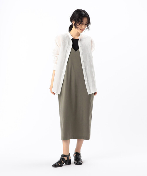 Gabardine K.T(ギャバジンケーティー)の「〔 +サイズ 〕 シアー ラミー麻 バンドカラーシャツ(シャツ/ブラウス・レディース・ブラック/ホワイト・15号)」の3枚目の写真