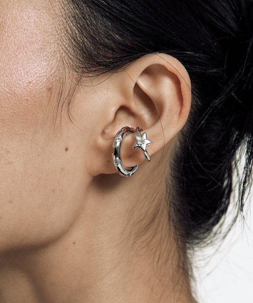 KASHIKO（カシコ）の「Cubic Star Ear Cuff（ピアス（両耳用）・レディース・その他・LEFT/R）」の3枚目の写真
