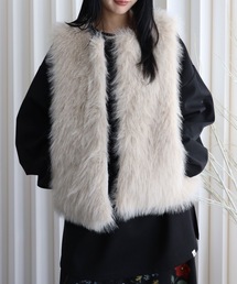 YENNA（イェンナ）の「ファーボリュームベスト(裏地付)（ベスト）」