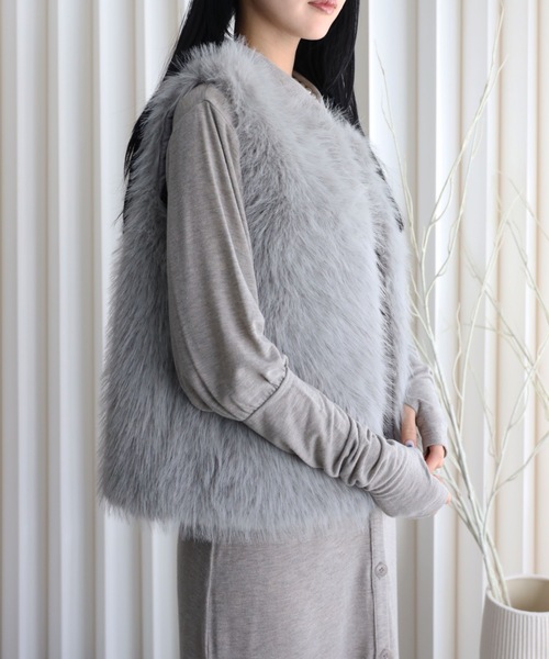 セール】ファーボリュームベスト(裏地付)（ベスト）｜YENNA（イェンナ