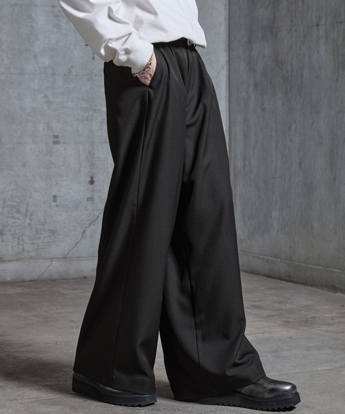 SERACE（セラス）の「【SERACE】One tuck drape wide straight slacks / 1タックドレープワイドストレートスラックス（スラックス・メンズ・ライトグレー/ブラック/チャコールグレー・L/M/S）」の7枚目の写真