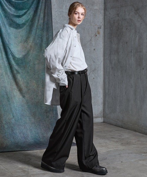 SERACE（セラス）の「【SERACE】One tuck drape wide straight slacks / 1タックドレープワイドストレートスラックス（スラックス・メンズ・ライトグレー/ブラック/チャコールグレー・L/M/S）」の22枚目の写真